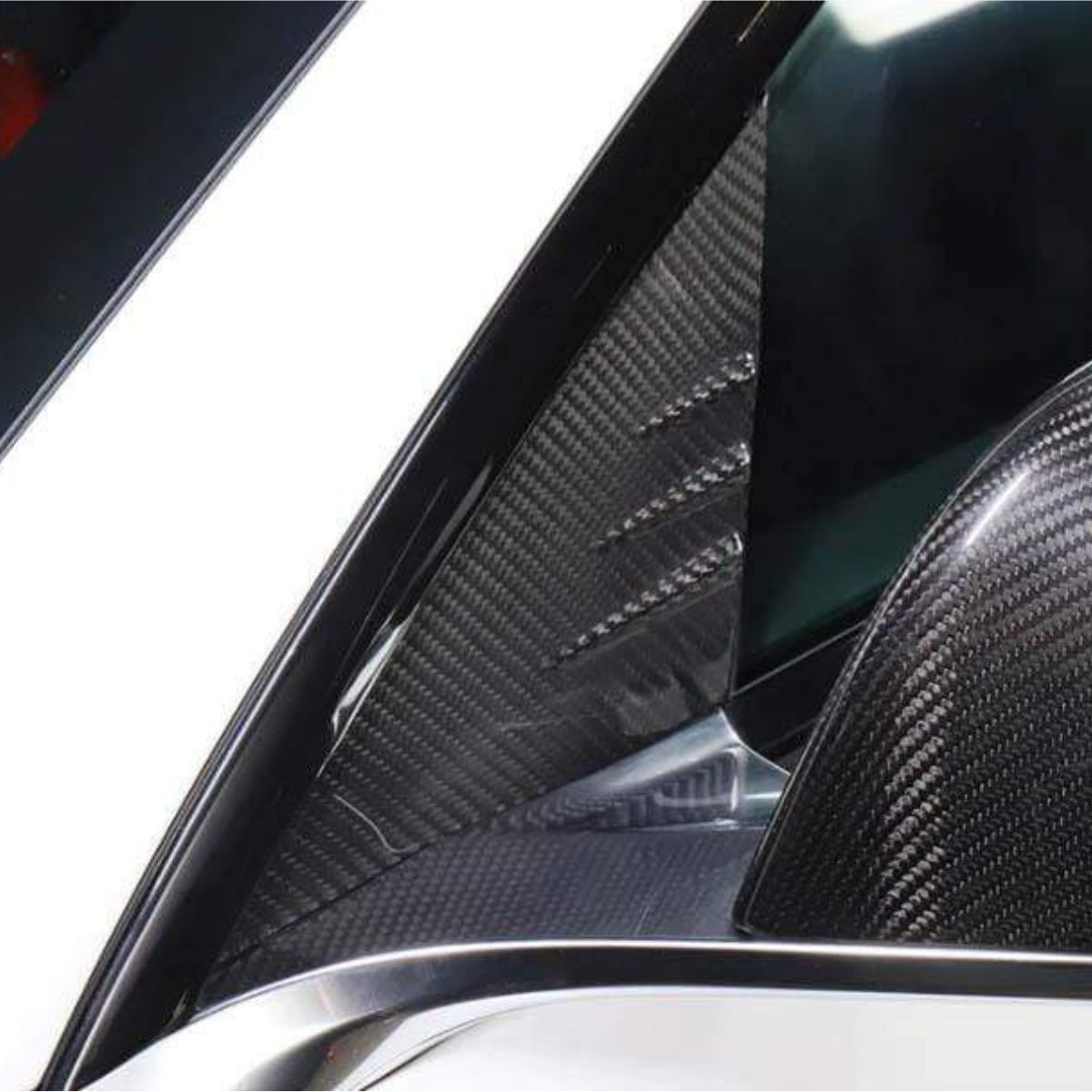 A pillar Glass Trim | Matte Carbon Fiber