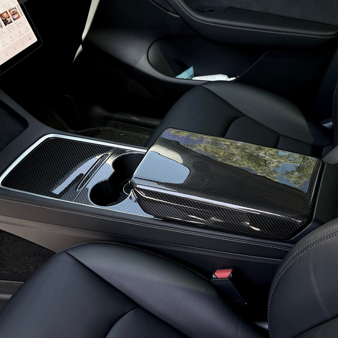 APTESL Model Y / 3 Armrest Cover - Dry Carbon Fiber Interior Mods